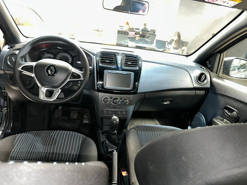 Renault Logan 1.6 16v Life 2024