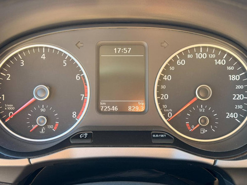 Volkswagen Suran 1.6 Comfortline L15 2015