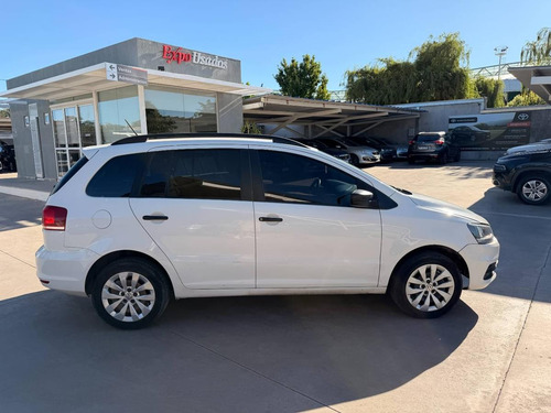 Volkswagen Suran 1.6 Comfortline L15 2015