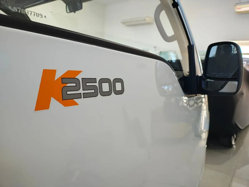 Kia K2500 2.5 Caja 2026