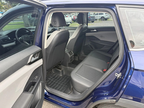 Volkswagen Taos COMFORTLINE 250 TSI AT 2024