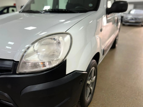 Renault Kangoo 1.6 Furgon Ph3 Confort 5as Lc 2015