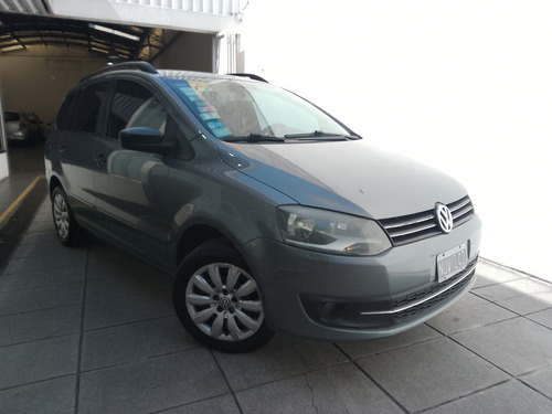 Volkswagen Suran 1.6 Comfortline 101cv 2014