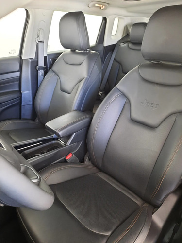 Jeep Compass 1.3 T 270 LIMITED PLUS AT6 2024