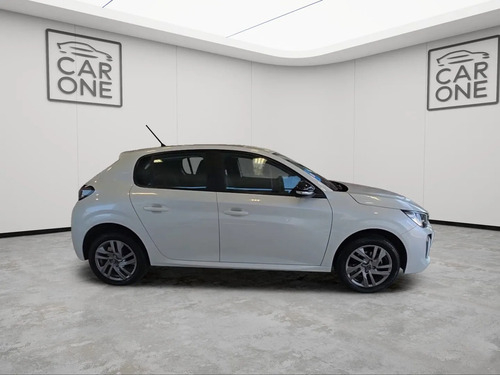 Peugeot 208 1.6 ALLURE L25 2024