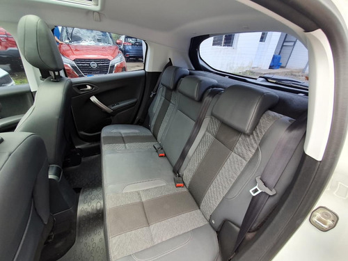 Peugeot 208 1.6 Feline Tiptronic 2018