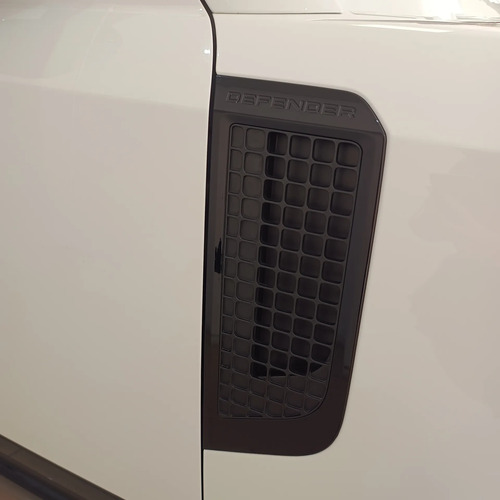 Land Rover Defender 2.0 110 P400E Hse X-Dynamic 2024