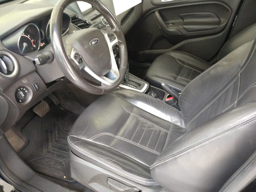 Ford Fiesta Kinetic 1.6 Titanium Powershift 120cv 2014
