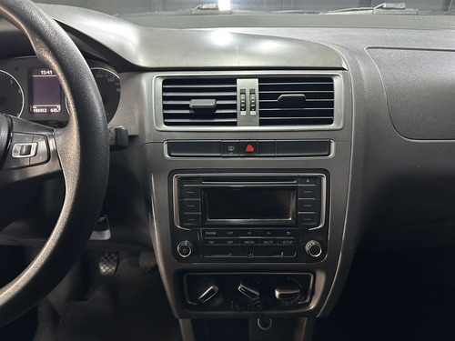 Volkswagen Fox 1.6 HIGHLINE 5P L15 2016