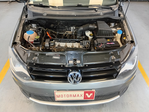 Volkswagen Suran 1.6 Highline L/15 2015