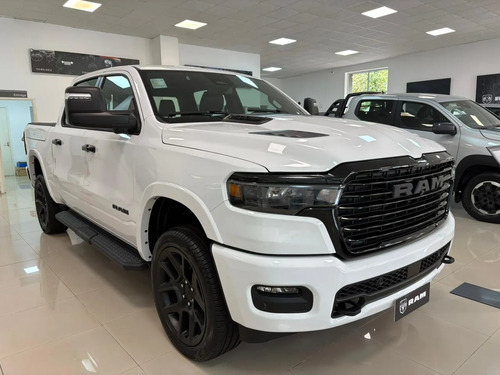 RAM 1500 5.7 Laramie Nigth Edition 2026