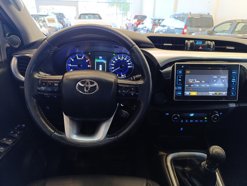 Toyota Hilux Pick-Up 2.8 Cd Srv Pack 177cv 4x2 2016