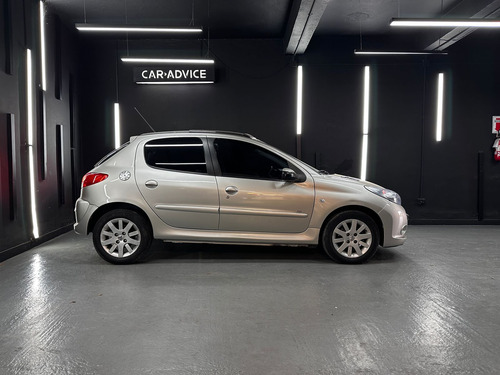 Peugeot 207 COMPACT 2.0 5 P XT HDI 2010