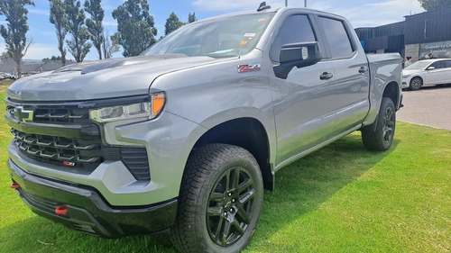 Chevrolet Silverado 5.3 V8 Z71 Trail Boss 2025