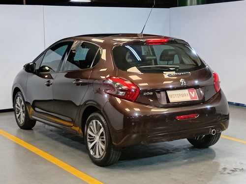Peugeot 208 1.6 5 P Feline 2019