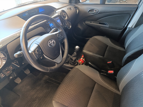 Toyota Etios 1.5 Xls Mt 2023