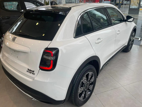 Fiat 600 hybrid 1.2 E-Dct 2026