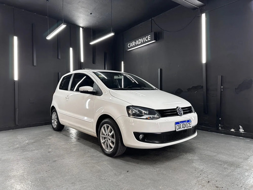 Volkswagen Fox 1.6 HIGHLINE 3P L10 2014