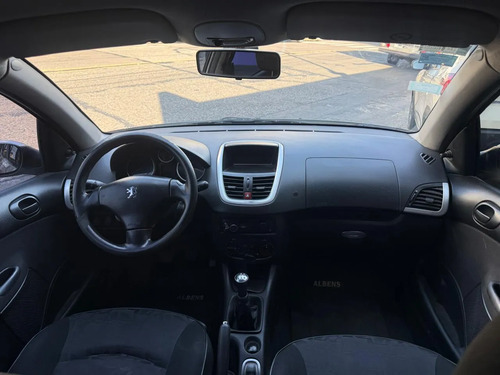 Peugeot 207 1.4 Xs 2010