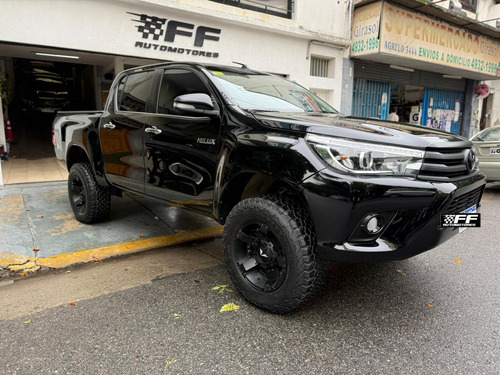 Toyota Hilux Pick-Up 2.8 Cd Srx 177cv 4x4 At 2016