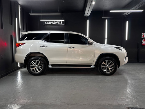 Toyota SW4 TDI SRX AT L16 2018