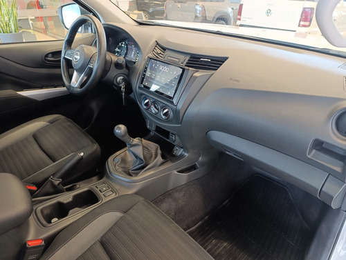 Nissan Frontier 2.3t S 4x2 Mt L22 2023