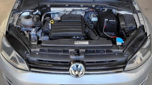 Volkswagen Golf 1.6 Trendline 2015