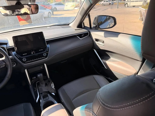 Toyota Corolla Cross 2.0 Seg Cvt 2024