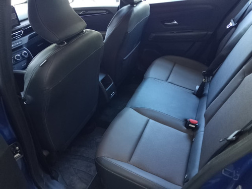 Renault Kardian 1.0 Iconic 10.1 con cuero 2025