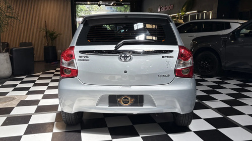 Toyota Etios 1.5 Xls 2016