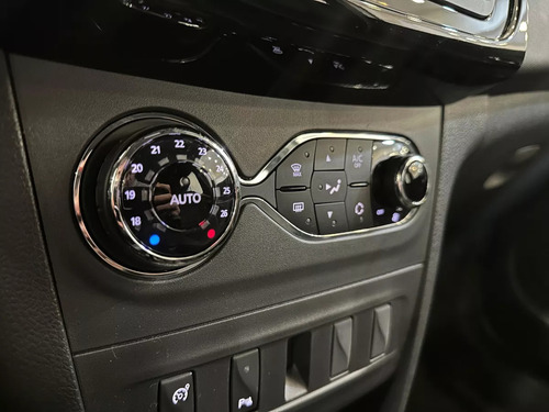 Renault Stepway intense CVT 2025