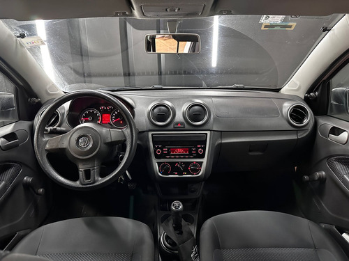 Volkswagen Gol 1.6 TREND 5P L12 2015