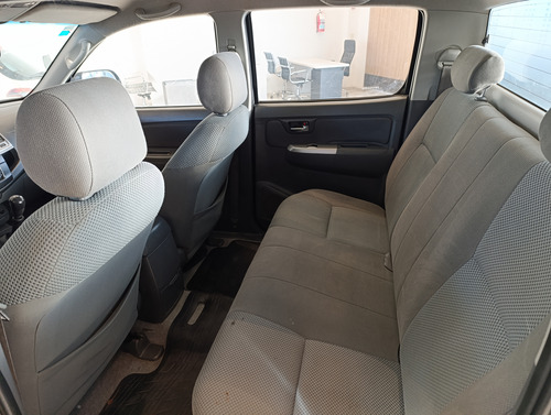 Toyota Hilux Pick-Up 3.0 Cd Srv 171cv 4x2 - B3 2015