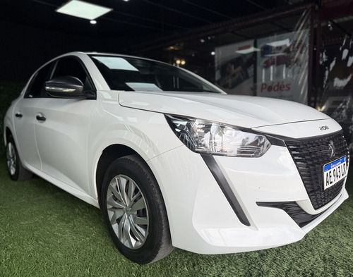 Peugeot 208 1.2 Like 2021