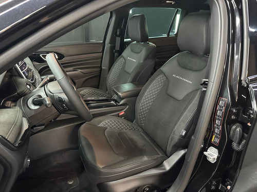 Jeep Commander 2.0 T 4X4 BLACKHAWK AT9 2025