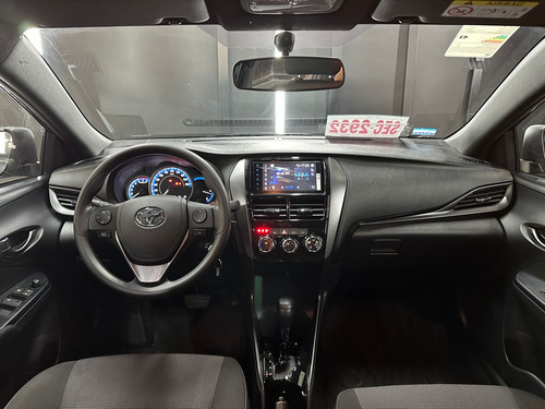Toyota Yaris 1.5 XS CVT 5P 2025
