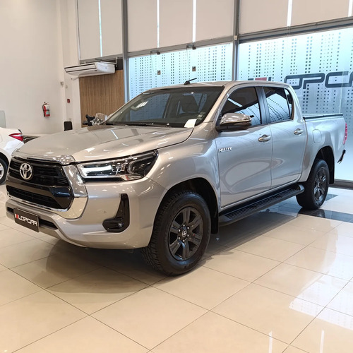 Toyota Hilux Pick-Up 2.8 Cd Srv 204Cv 4X2 2022