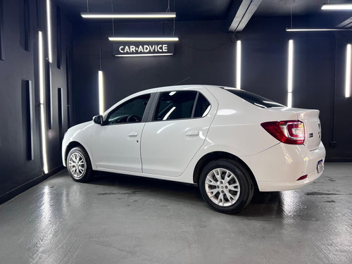 Renault Logan II 1.6 16V ZEN 2022