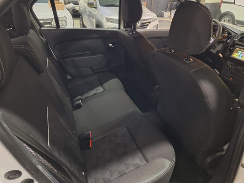 Renault Logan 1.6 16v Intense 2026