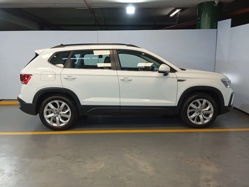 Volkswagen Taos 1.4 250 Tsi Comfortline At L/24 2025