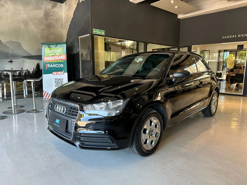 Audi A1 1.2 Turbo Atracttion 2014