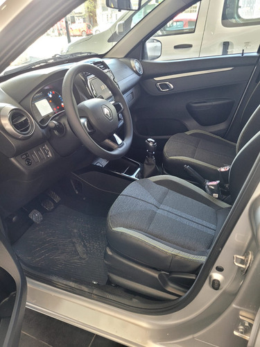 Renault Kwid 1.0 Sce 66Cv Iconic Outsider 2025