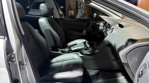 Peugeot 308 1.6 Feline Hdi 115cv 2017