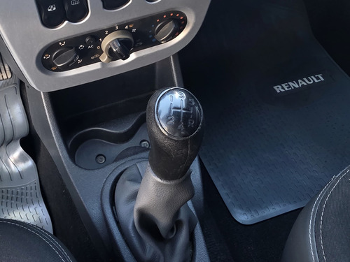 Renault Sandero 1.6 Confort 2011