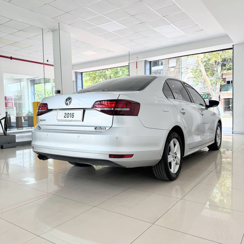 Volkswagen Vento 2016 2016