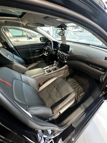 Nissan Sentra 2.0 Sr Cvt 2025