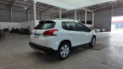 Peugeot 2008 1.6 Allure 2017
