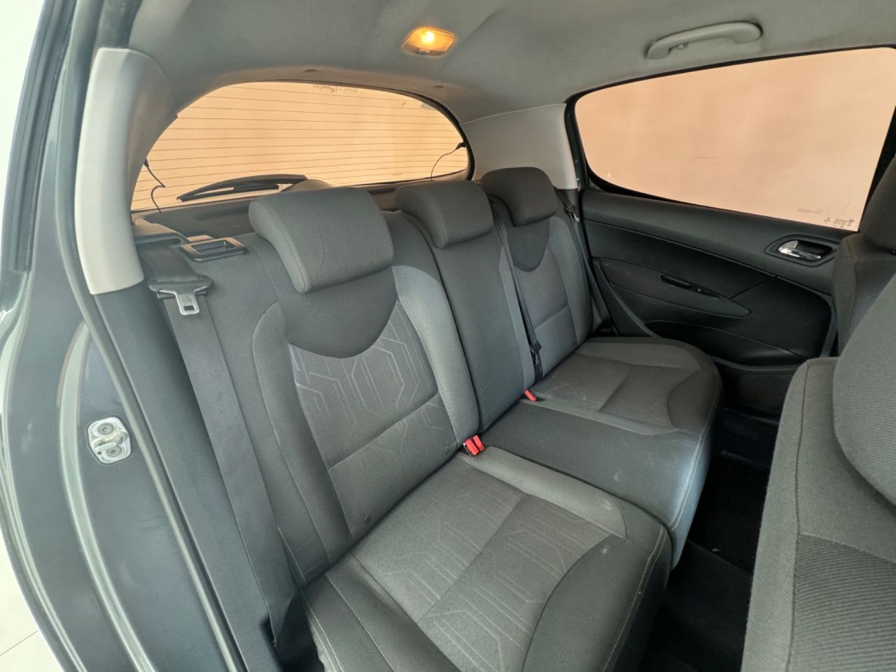 Peugeot 308 1.6 Active 2016