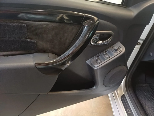 Renault Duster 2.0 Ph2 4x2 Privilege 143cv 2016