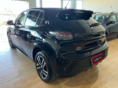 Peugeot 208 1.6 Feline Tiptronic 2023